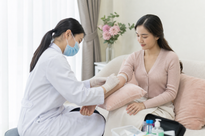 Lấy xét nghiệm tận nhà
